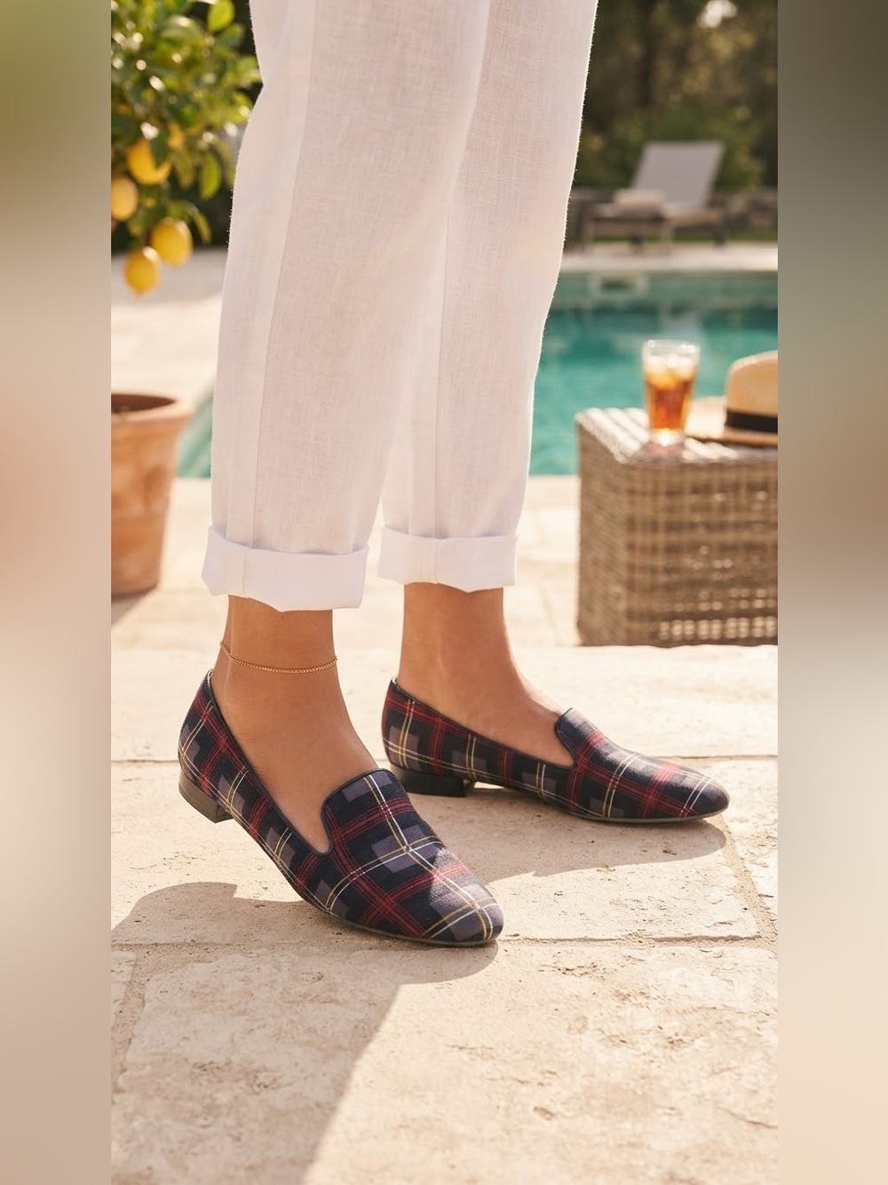SIZE 7M IMAN® Plaid Tweed Pointed Toe Slip On Flat Loafers Shoes